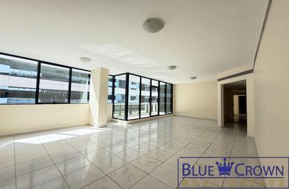 Apartment - 3 Bedrooms - 4 Bathrooms for rent in Golden Sands 7 - Al Mankhool - Bur Dubai - Dubai Apartment - 3 Bedrooms - 4 Bathrooms for rent in Golden Sands 7 - Al Mankhool - Bur Dubai - Dubai