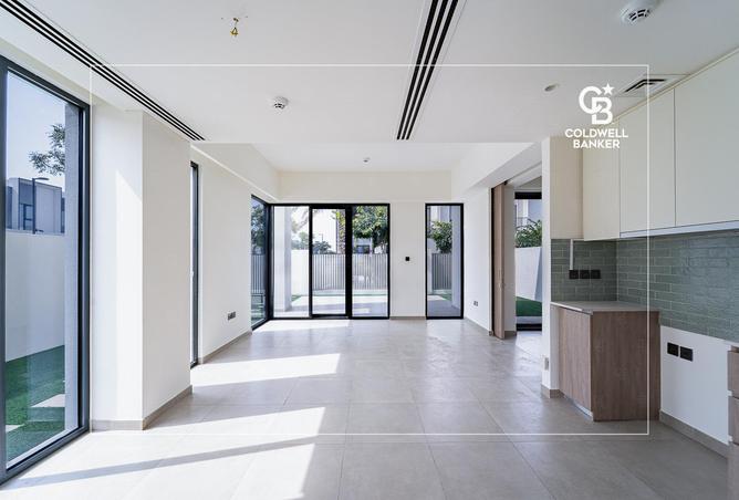 68292369 - Property Image 2