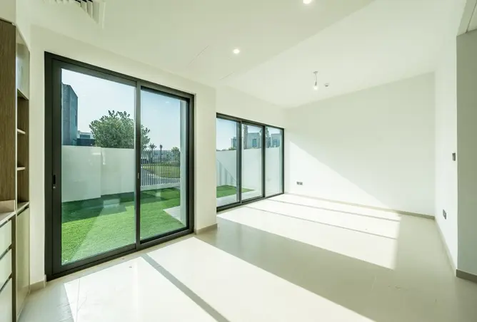 128845205 - Property Image 3