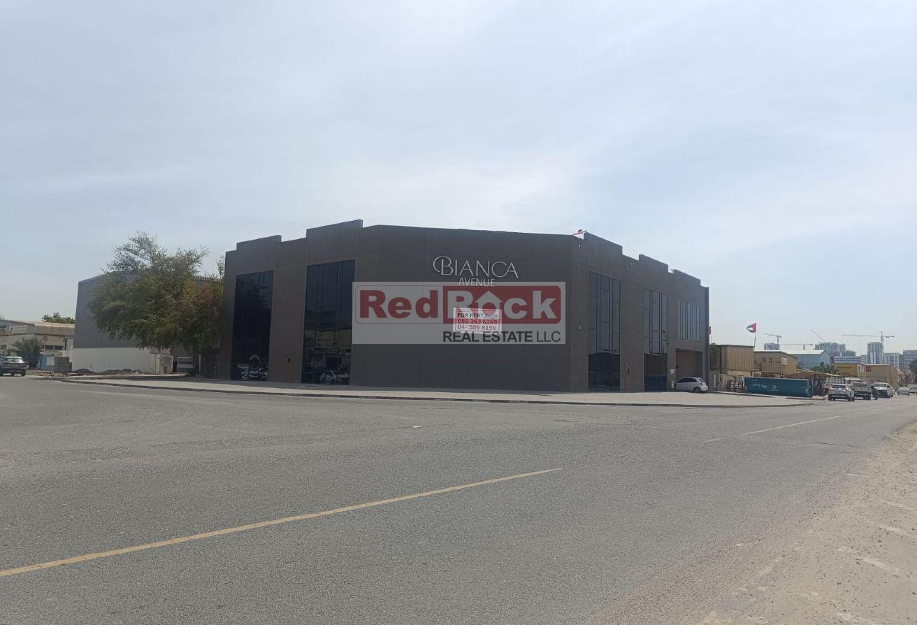 Modern Warehouse cum Showroom Full Glass Facade