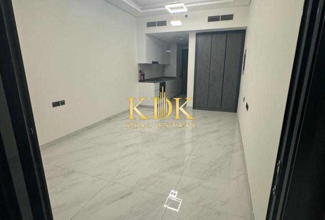83665911 - Property Main Image