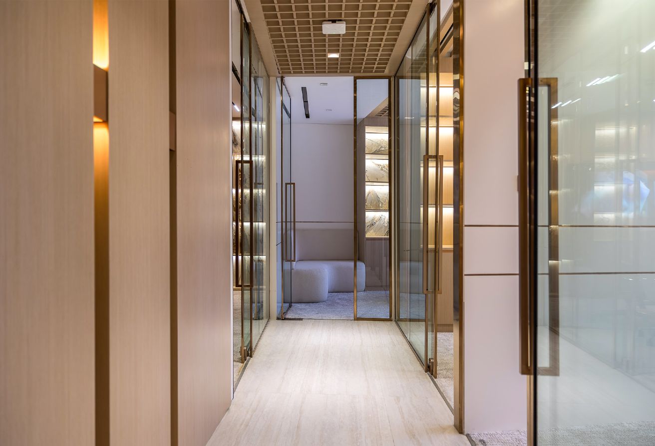 Studio office space in I Rise Tower, Barsha Heights (Tecom): 28