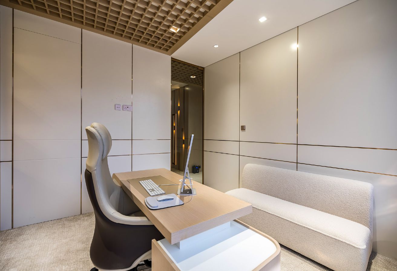 Studio office space in I Rise Tower, Barsha Heights (Tecom): 6