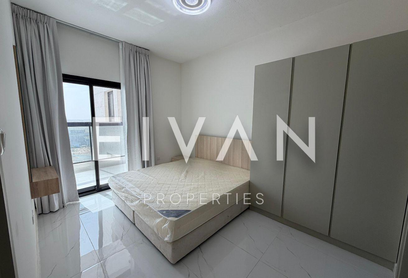 Near Metro Station | Brand New 1BR | High Floor photo 5