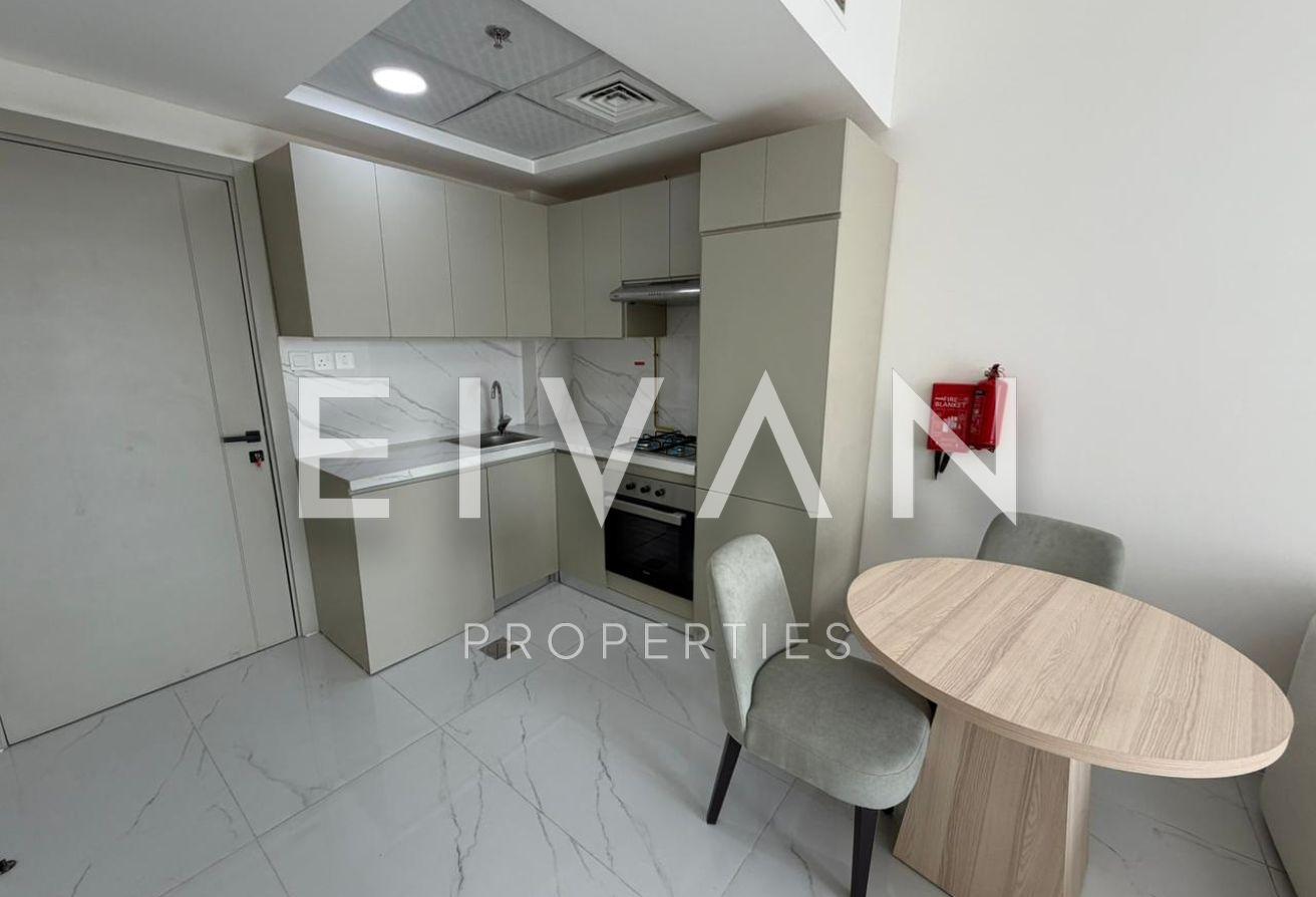Near Metro Station | Brand New 1BR | High Floor photo 3