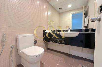 Apartment - 2 Bedrooms - 3 Bathrooms for sale in Dubai Jewel Tower - Dubai Internet City - Dubai