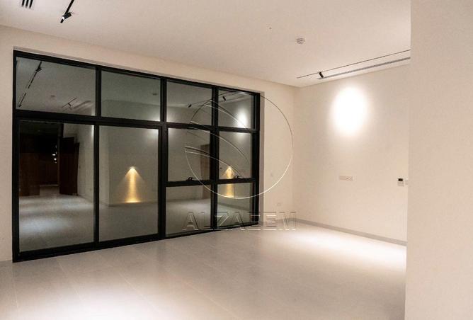 80702746 - صورة العقار 3