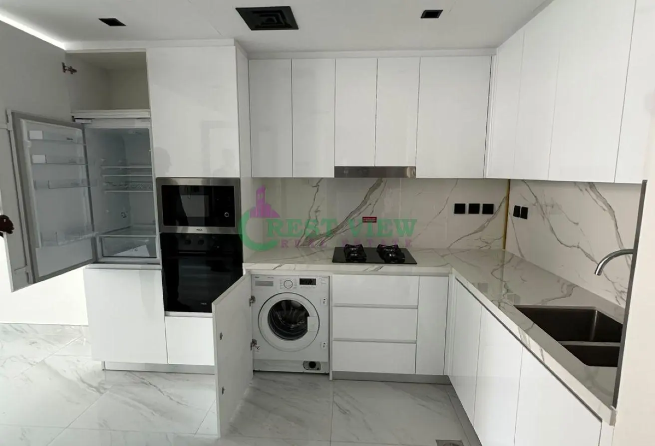 156411163 - Property Main Image