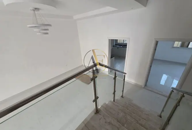 127912593 - Property Image 2