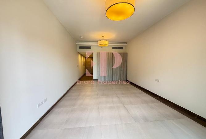 98703501 - Property Image 2