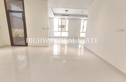 Villa - 5 - 7+ for rent in Hoshi 1 - Hoshi - Al Badie - Sharjah