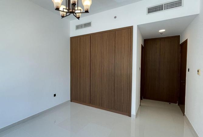 100828823 - Property Image 3