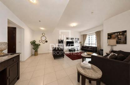 Apartment - 2 - 3 for rent in Shams 4 - Shams - Jumeirah Beach Residence - Dubai