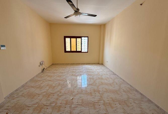 74259029 - Property Image 2