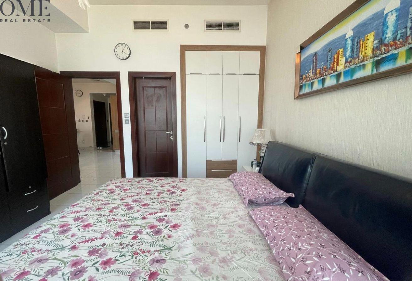 High Floor | 1BR Convertible to 2BR | Near Metro photo 7