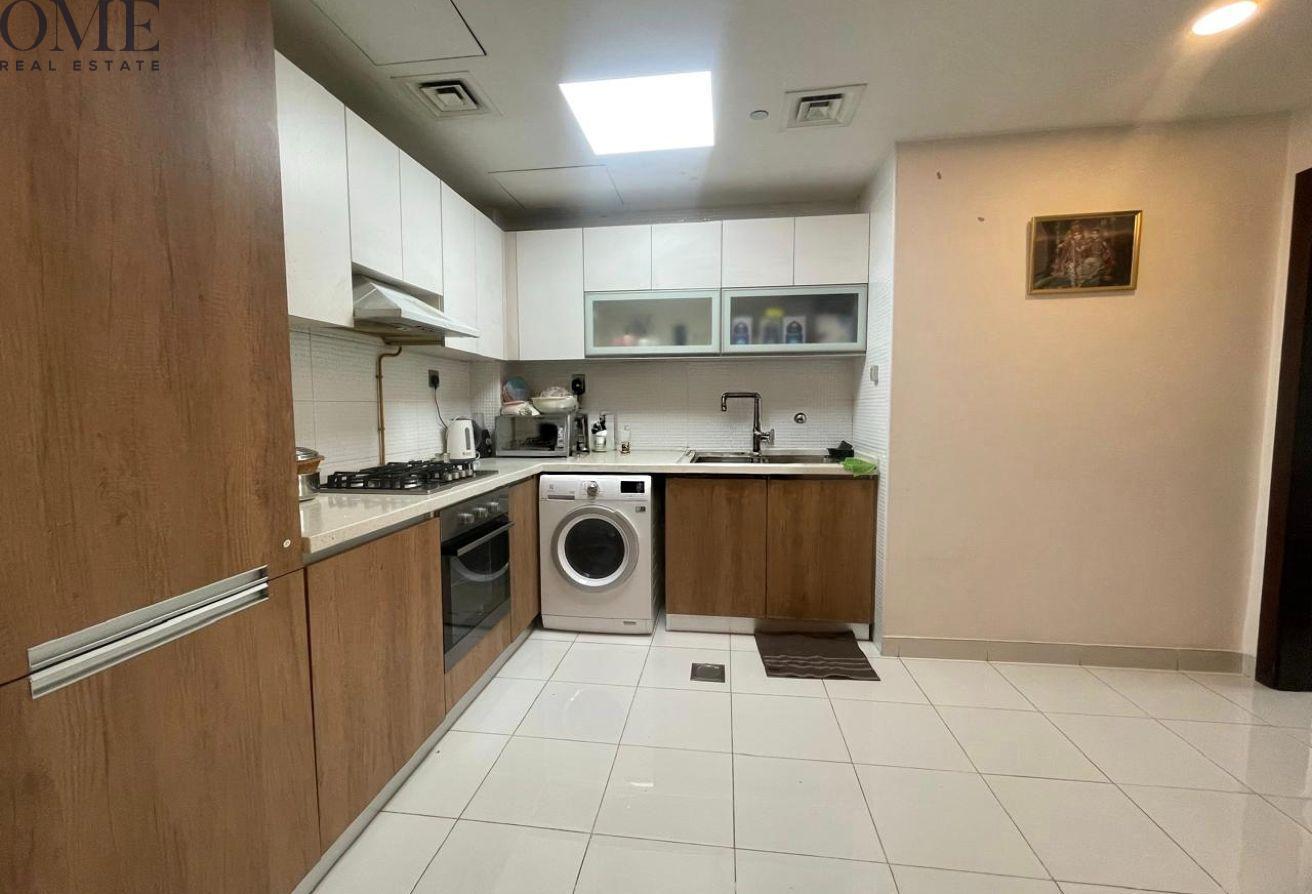 High Floor | 1BR Convertible to 2BR | Near Metro photo 5