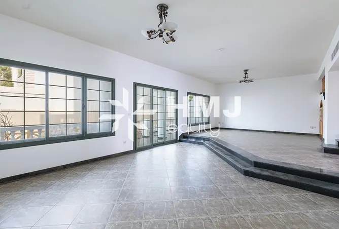 160081939 - Property Image 2