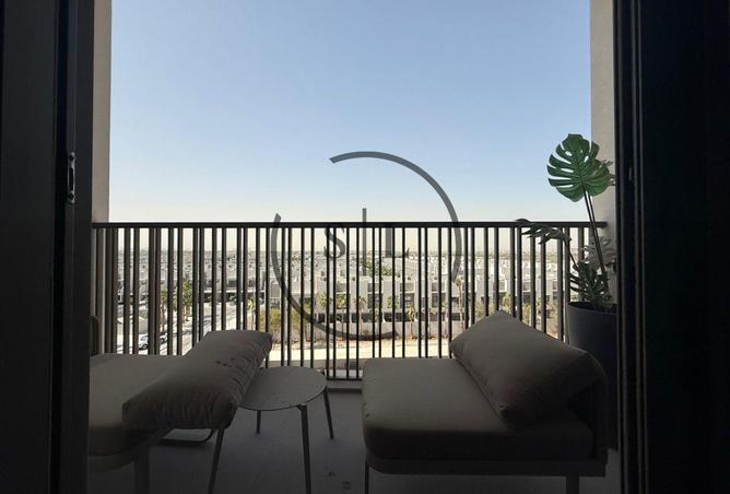 Iconic View | Ready to Move- In | Fully Furnished photo 2