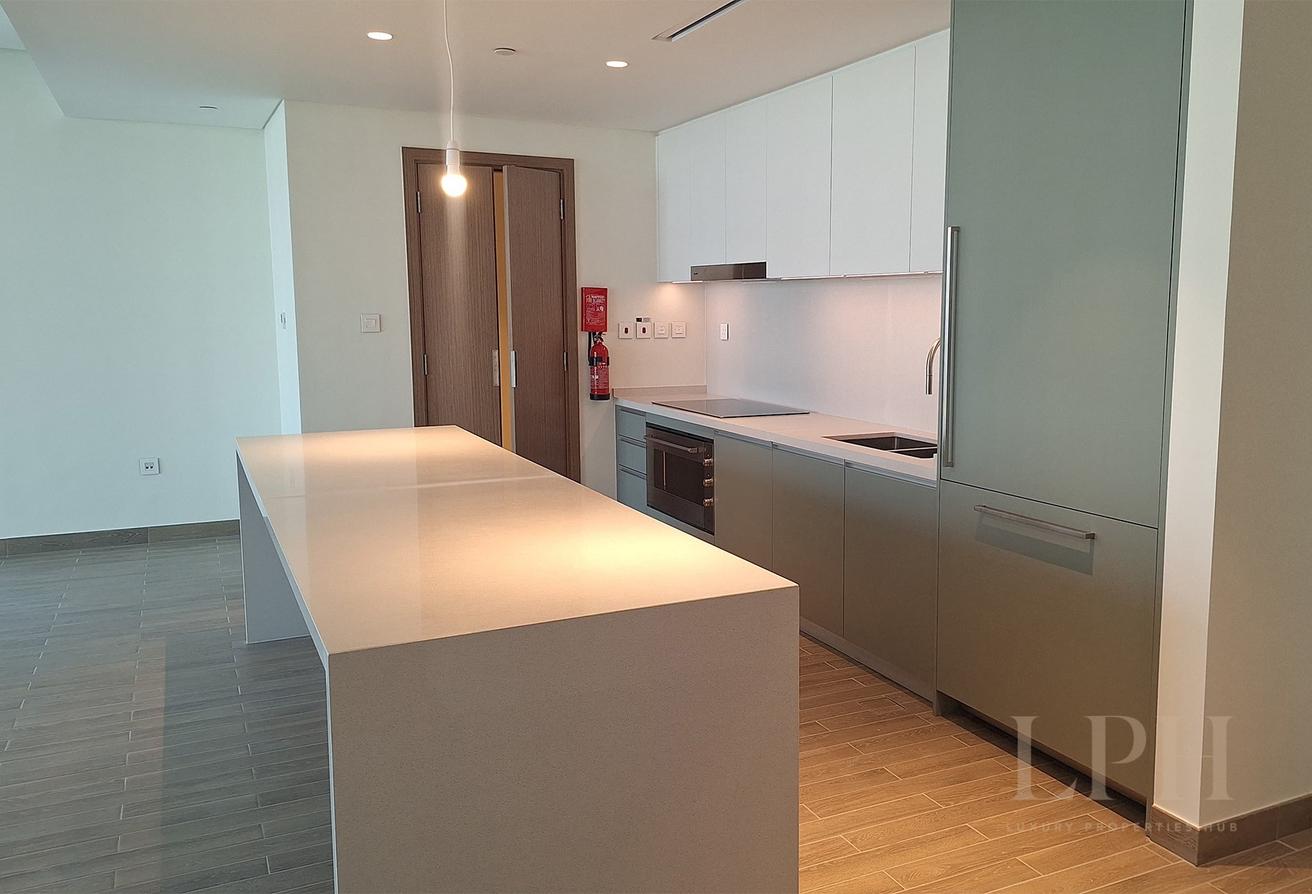 Corner Unit | Ready to Move | 3 Bed + Maids photo 3