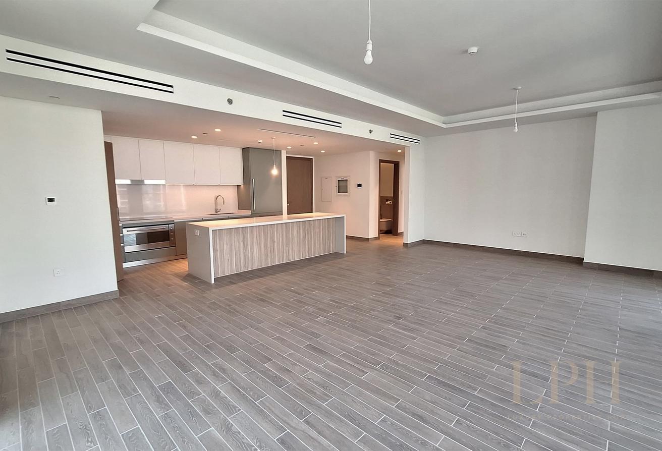Corner Unit | Ready to Move | 3 Bed + Maids photo 7