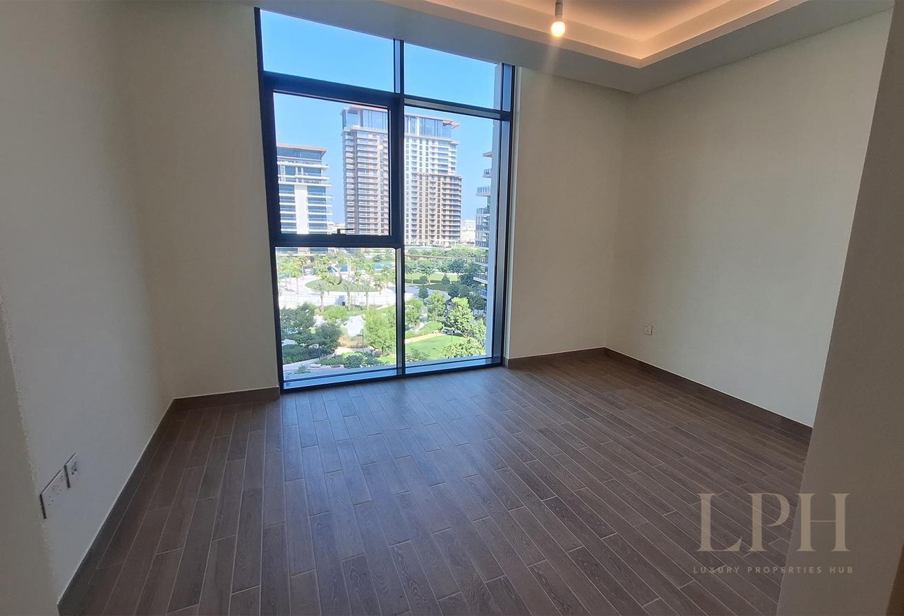 Corner Unit | Ready to Move | 3 Bed + Maids photo 9