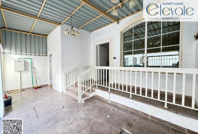 54403329 - Property Image 2