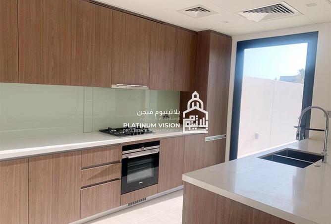 70283413 - صورة العقار 3