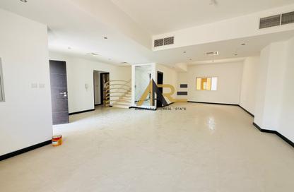 Villa - 4 - 5 for rent in Oasis Villas - Barashi - Al Badie - Sharjah Villa - 4 - 5 for rent in Oasis Villas - Barashi - Al Badie - Sharjah