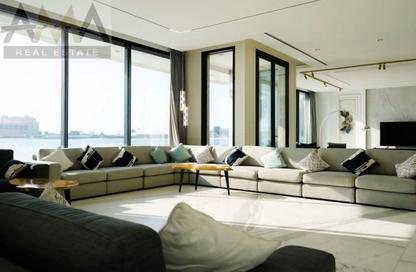 Villa - 6 Bedrooms - 6 Bathrooms for sale in Signature Villas Frond I - Signature Villas - Palm Jumeirah - Dubai