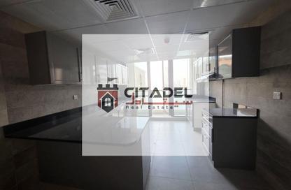 Apartment - 3 - 4 for rent in Al Majaz 3 - Al Majaz - Sharjah