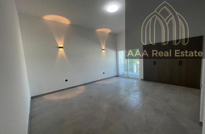 Villa - 5 Bedrooms - 6 Bathrooms for rent in Jumeirah 3 Villas - Jumeirah 3 - Jumeirah - Dubai