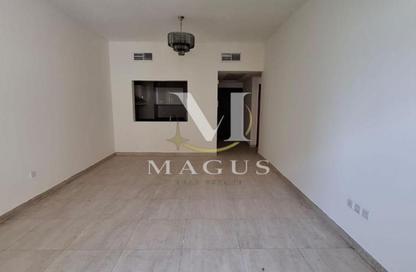 Apartment - 2 Bedrooms - 2 Bathrooms for rent in Daisy - Al Furjan - Dubai