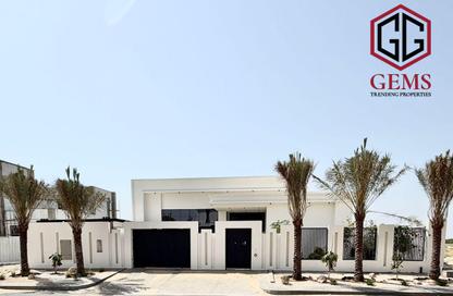 Villa - 4 - 5 for rent in Wadi Alshabak - Dubai