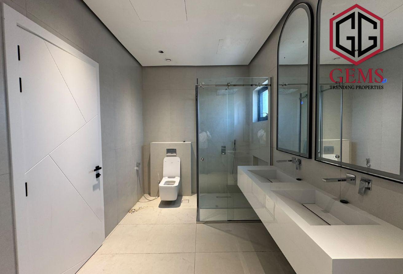 ULTRA MODERN | SERVANT BLOCK | POOL | GARDEN AREA photo 8