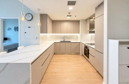 Apartment - 1 - 2 for rent in The Torch - Dubai Marina - Dubai