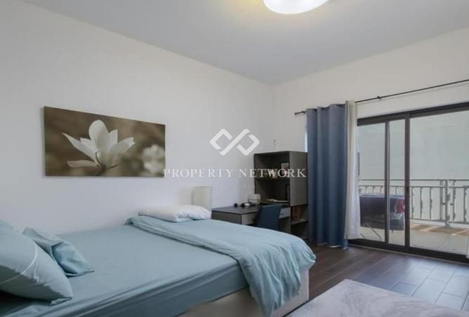 121996042 - Property Image 2