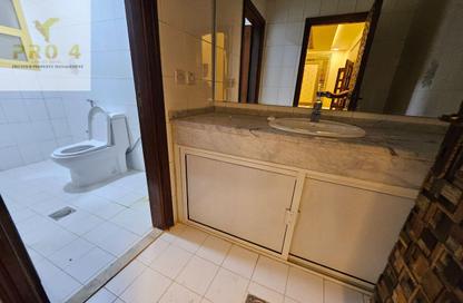 Apartment - 2 Bedrooms - 3 Bathrooms for rent in Al Manaseer - Abu Dhabi