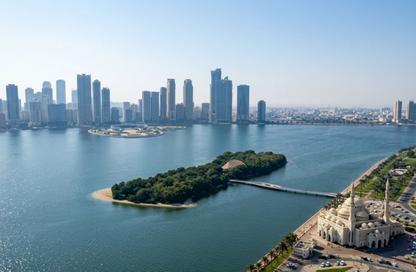 Apartment - 2 - 3 for rent in Salam Tower - Al Majaz 1 - Al Majaz - Sharjah