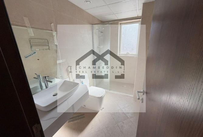 82378653 - Property Image 3