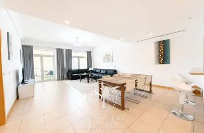 Apartment - 2 Bedrooms - 3 Bathrooms for rent in Al Khushkar - Shoreline Apartments - Palm Jumeirah - Dubai