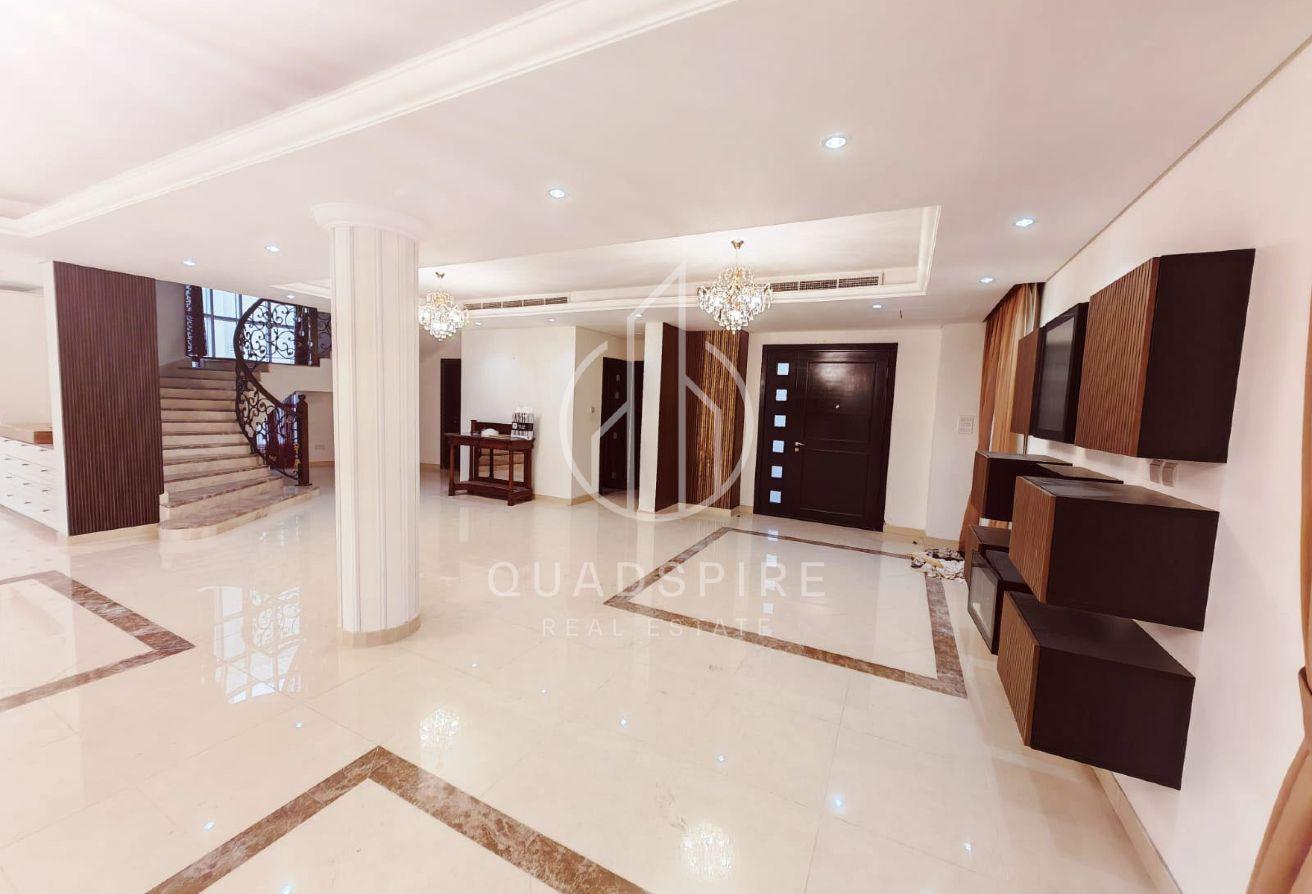 Luxury 4-Bedroom Villa | Big Backyard | Brand New photo 7