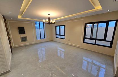 Villa - 5 Bedrooms - 7 Bathrooms for sale in Al Yasmeen 1 - Al Yasmeen - Ajman