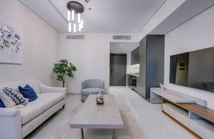 Apartment - 1 Bedroom - 2 Bathrooms for sale in Rose Gardens 1 - Jumeirah Garden City - Al Satwa - Dubai