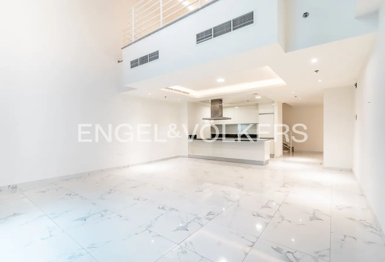 166542069 - Property Main Image