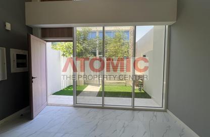Townhouse - 1 - 2 for rent in Rukan 3 - Rukan - Dubai