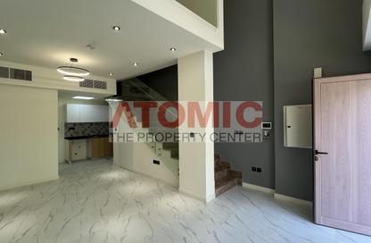 Townhouse - 1 - 2 for rent in Rukan 3 - Rukan - Dubai