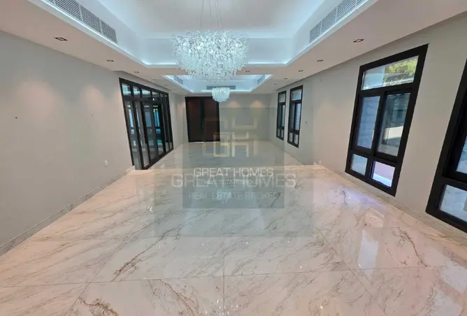 105109654 - Property Image 3