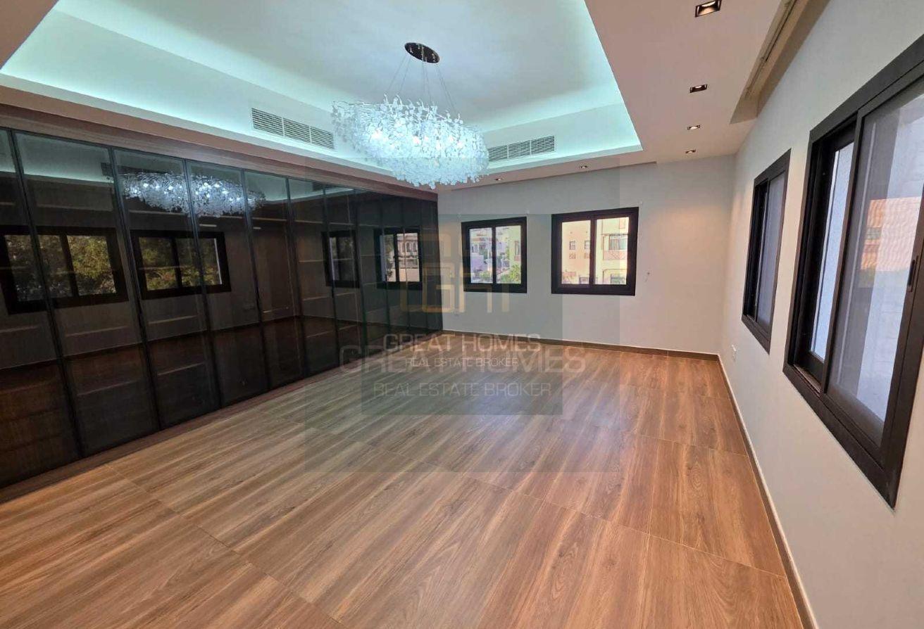 Premium Modern 5 Bedrooms with Private Pool Villa photo 4