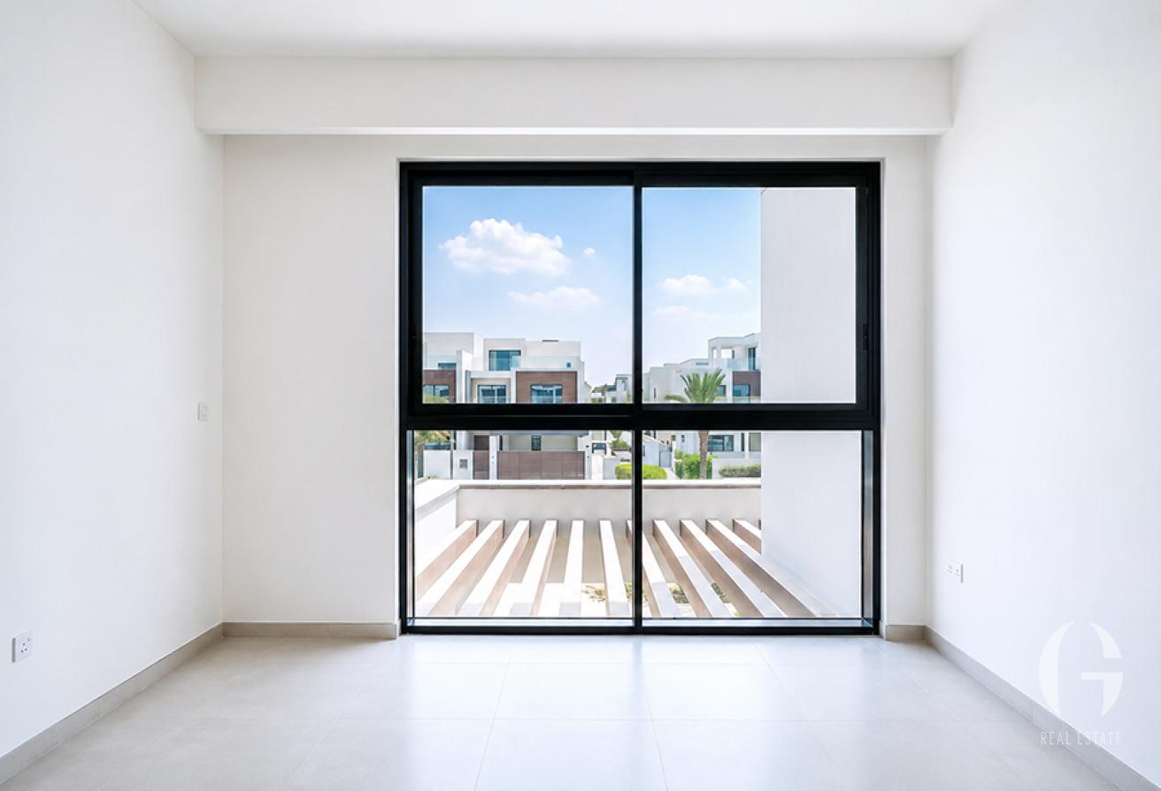 Cheapest 5BR | Park Backing | Priced to Go photo 16