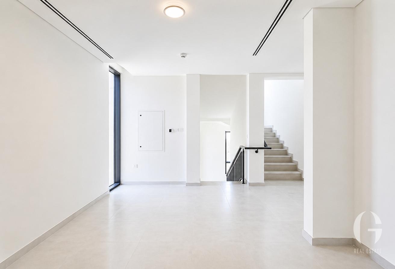Cheapest 5BR | Park Backing | Priced to Go photo 6